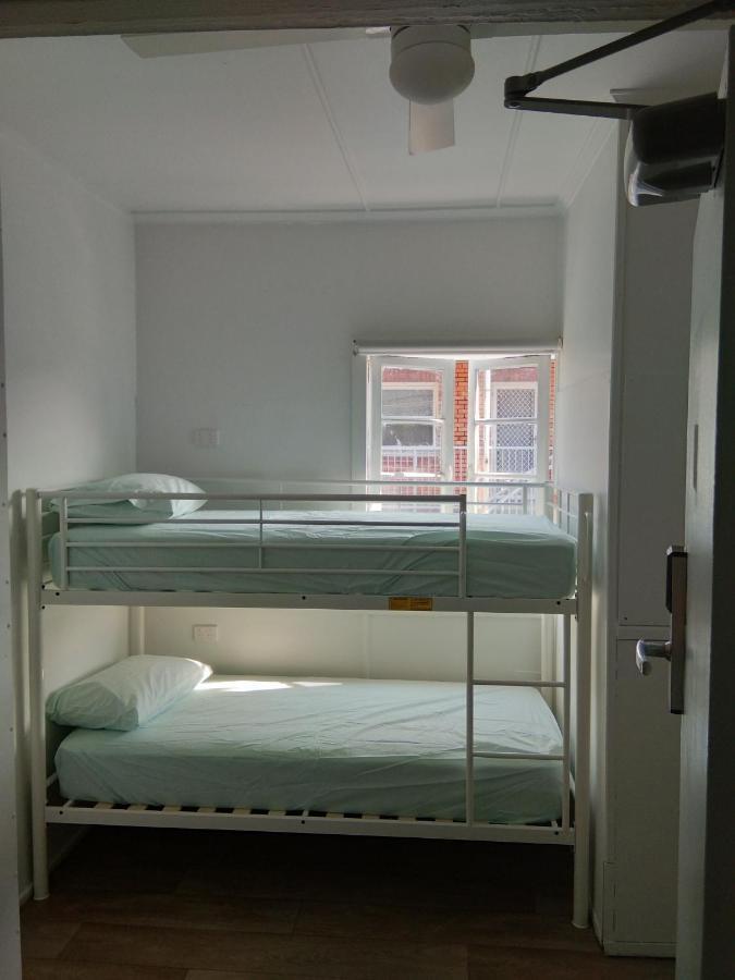 Mumma'S Hostel Surfers Paradise Gold Coast Kültér fotó